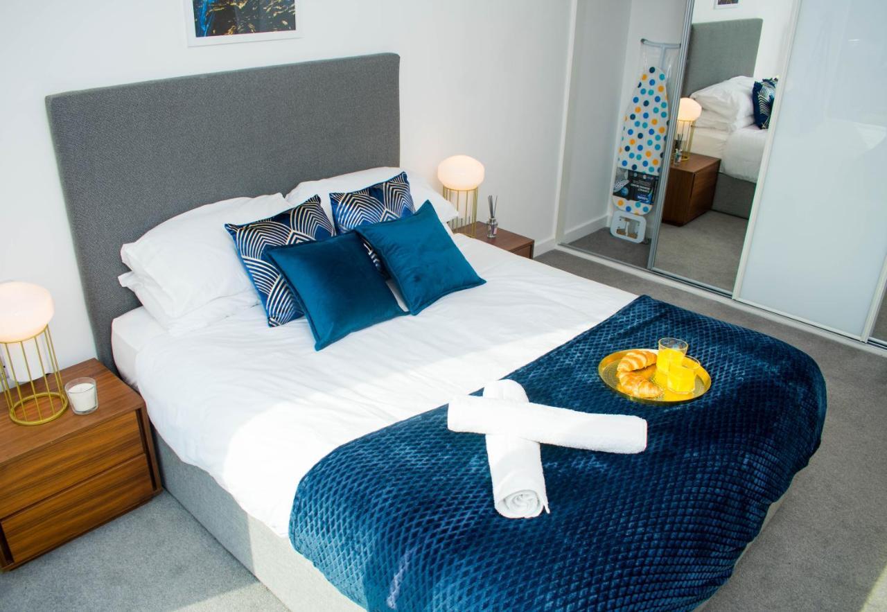 Exoticstay Apartments - Ultra Luxe Top Floor Suite - City Centre Apartment With Cube View - Smart 4K Tv With Ultrafast Wifi & Netflix Birmingham Esterno foto