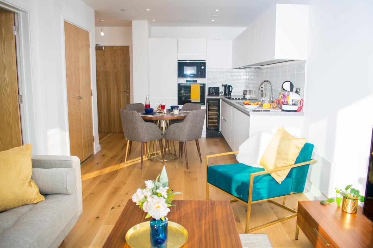 Exoticstay Apartments - Ultra Luxe Top Floor Suite - City Centre Apartment With Cube View - Smart 4K Tv With Ultrafast Wifi & Netflix Birmingham Esterno foto