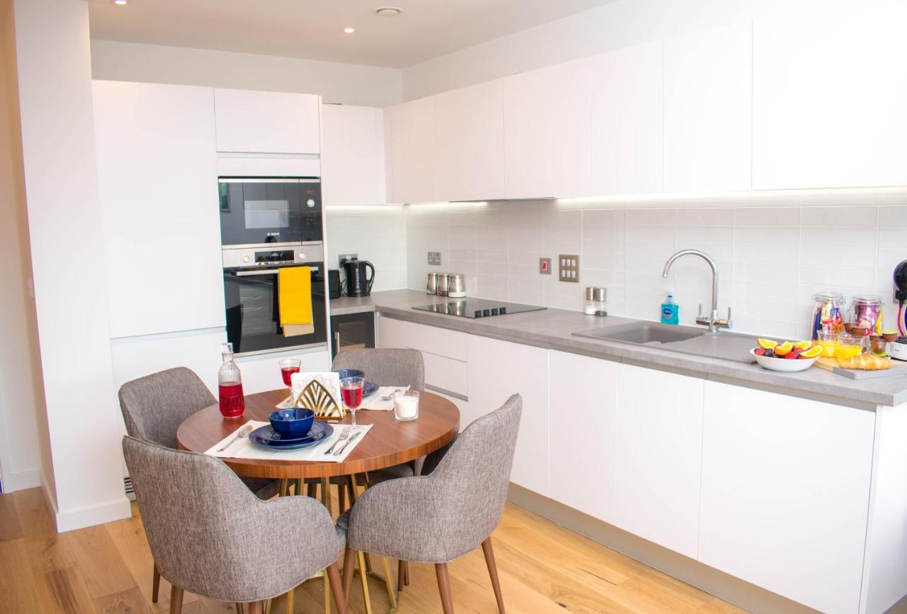 Exoticstay Apartments - Ultra Luxe Top Floor Suite - City Centre Apartment With Cube View - Smart 4K Tv With Ultrafast Wifi & Netflix Birmingham Esterno foto