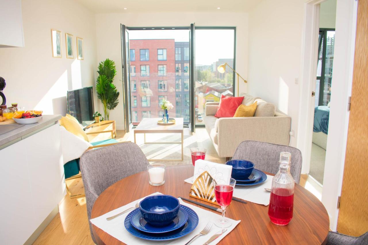 Exoticstay Apartments - Ultra Luxe Top Floor Suite - City Centre Apartment With Cube View - Smart 4K Tv With Ultrafast Wifi & Netflix Birmingham Esterno foto