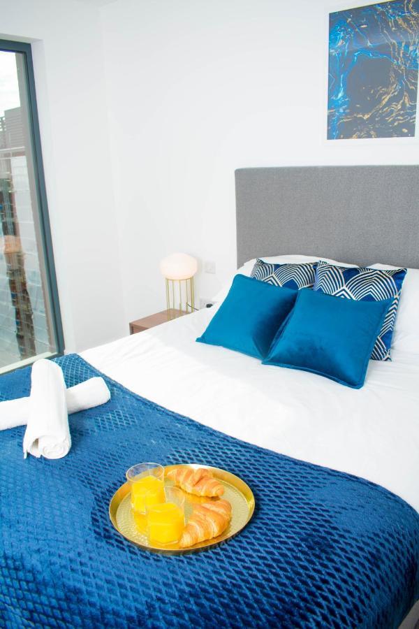 Exoticstay Apartments - Ultra Luxe Top Floor Suite - City Centre Apartment With Cube View - Smart 4K Tv With Ultrafast Wifi & Netflix Birmingham Esterno foto